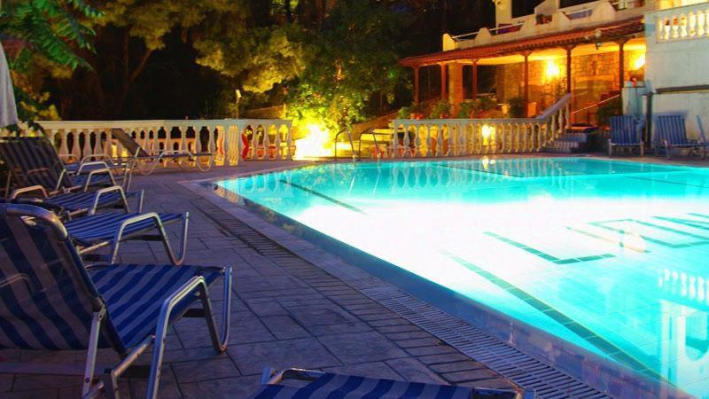 Lions 2 Studios & Apartments, Poros Island. Poros Town Luaran gambar